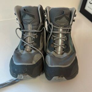 Altra hiking boot! All weather. Lone peak Altra